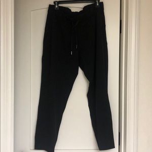 Lululemon joggers/ sweats